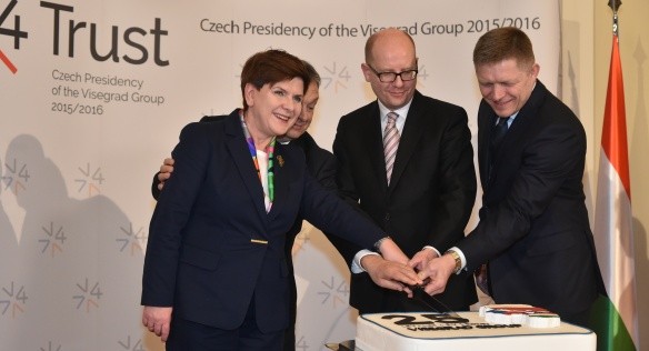 The Visegrad Four backs EU expansion - ảnh 1